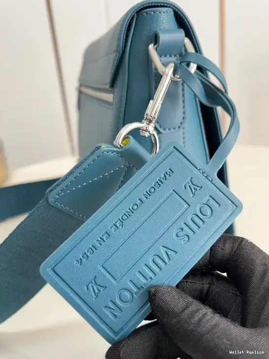 Cheap VUITTON MESSEAGE NEW LOUIS 0603
